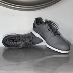 FootJoy Pro|SL Men’s Golf Shoes 9M Gray Black White Spiked Cleats – Performance